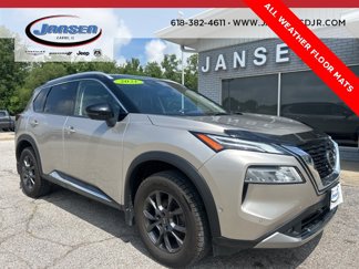 Used 2021 Nissan Rogue Platinum image 1