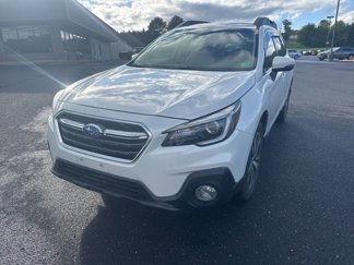 Used 2018 Subaru Outback 2.5i Limited image 1