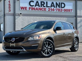 Used 2018 Volvo V60 T5 Cross Country w/ Convenience Package image 1
