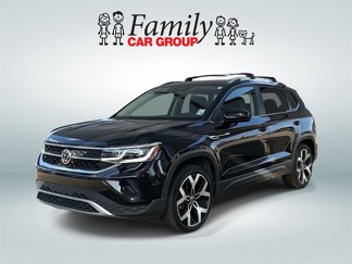 Used 2022 Volkswagen Taos SEL image 1