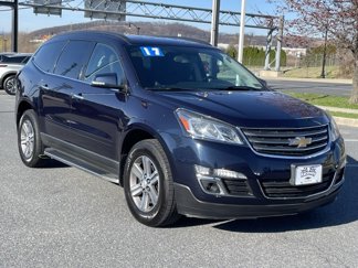 Used 2017 Chevrolet Traverse LT image 1