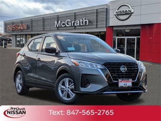 New 2025 Nissan Kicks Play S image 1