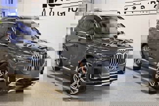 Used 2022 BMW X7 xDrive40i w/ Premium Package image 1