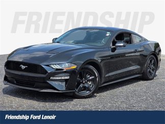 Used 2018 Ford Mustang Coupe image 1