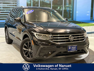 Used 2022 Volkswagen Tiguan SE image 1