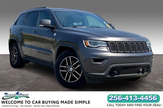 Used 2018 Jeep Grand Cherokee Trailhawk w/ Trailhawk Luxury Group video 1