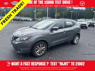 Used 2017 Nissan Rogue Sport SV image 1