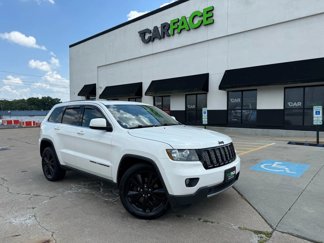 Used 2012 Jeep Grand Cherokee Altitude image 1