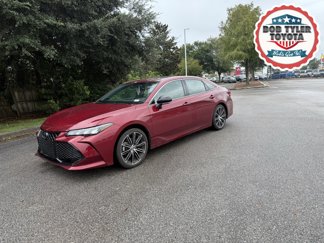 Used 2019 Toyota Avalon XSE image 1
