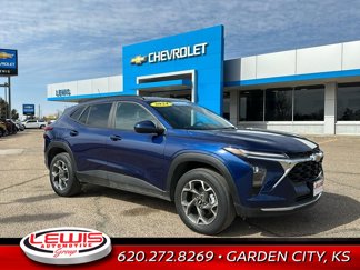 Certified 2024 Chevrolet Trax LT w/ Driver Confidence Package image 1