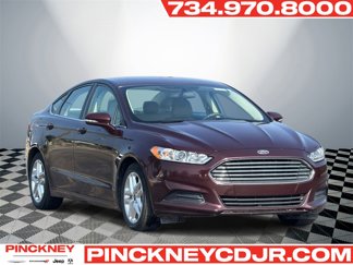 Used 2013 Ford Fusion SE image 1