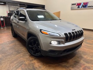 Used 2016 Jeep Cherokee Sport image 1