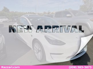 Used 2021 Tesla Model 3 Standard Range Plus image 1