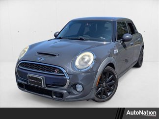 Used 2015 MINI Cooper S image 1