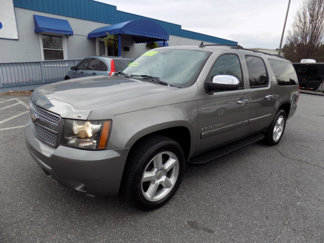 Used 2008 Chevrolet Suburban LTZ w/ LTZ Preferred Equipment Group image 1