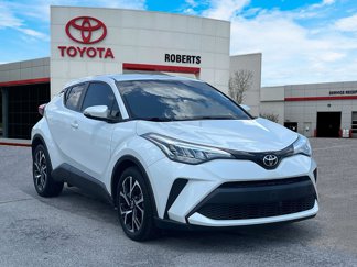 Used 2020 Toyota C-HR XLE image 1