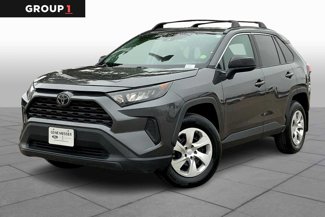 Used 2019 Toyota RAV4 LE image 1