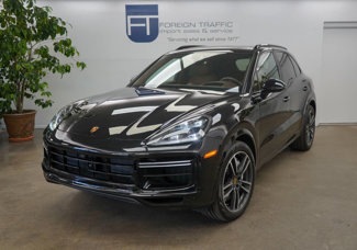 Used 2023 Porsche Cayenne Turbo image 1