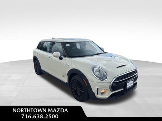 Used 2017 MINI Cooper Clubman S image 1