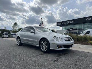 Used 2008 Mercedes-Benz CLK 350 Coupe image 1