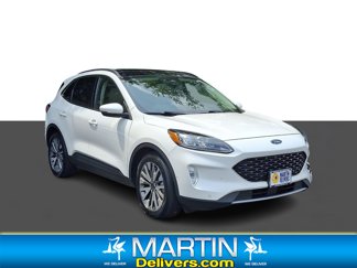 Used 2020 Ford Escape Titanium w/ Titanium Premium Package 2.0 image 1