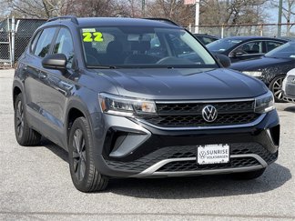 Used 2022 Volkswagen Taos S image 1