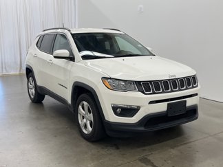 Used 2018 Jeep Compass Latitude image 1