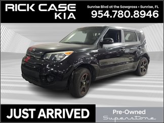 Used 2017 Kia Soul w/ Convenience Package image 1