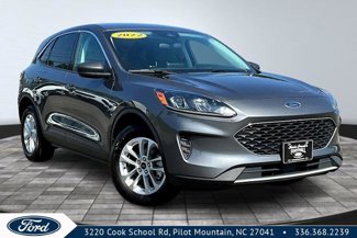 Certified 2022 Ford Escape SE image 1