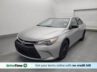Used 2016 Toyota Camry SE image 1