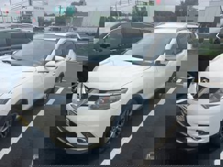 Used 2015 Nissan Rogue SL image 1