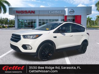 Used 2019 Ford Escape SE image 1