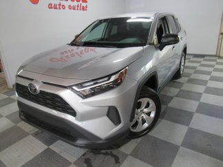 Used 2023 Toyota RAV4 LE image 1