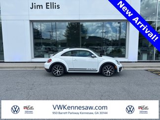 Used 2018 Volkswagen Beetle 2.0T Dune image 1