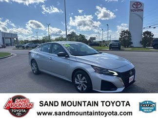 Used 2024 Nissan Altima 2.5 S image 1
