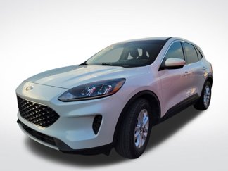 Used 2020 Ford Escape SE image 1