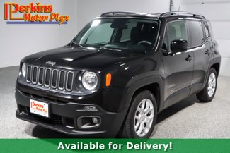 Used 2018 Jeep Renegade Latitude image 1