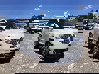 Used 2013 Lincoln MKX FWD image 1