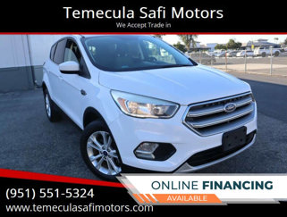 Used 2017 Ford Escape SE image 1