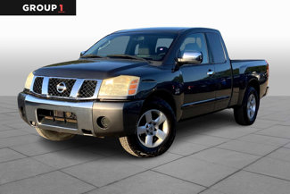 Used 2004 Nissan Titan SE image 1