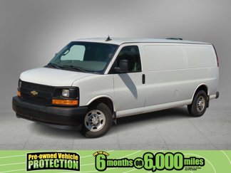 Used 2017 Chevrolet Express 3500 Extended image 1