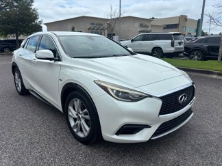 Used 2018 INFINITI QX30 image 1