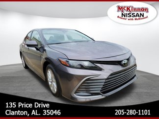 Used 2024 Toyota Camry LE image 1