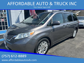 Used 2015 Toyota Sienna XLE Premium image 1