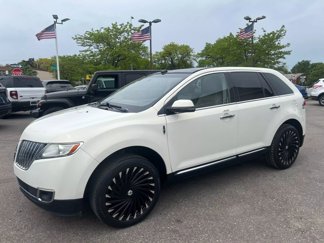 Used 2013 Lincoln MKX AWD image 1