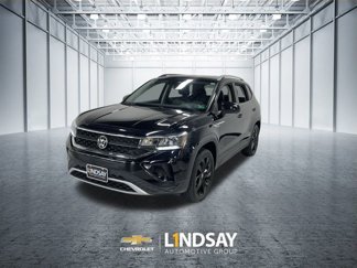 Used 2022 Volkswagen Taos SE image 1