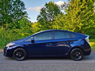 Used 2013 Toyota Prius Four image 1