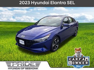 Used 2023 Hyundai Elantra SEL w/ Convenience Package image 1