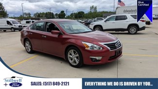 Used 2015 Nissan Altima 2.5 SV image 1