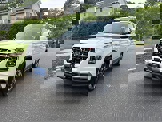 Certified 2023 Hyundai Venue SEL image 1